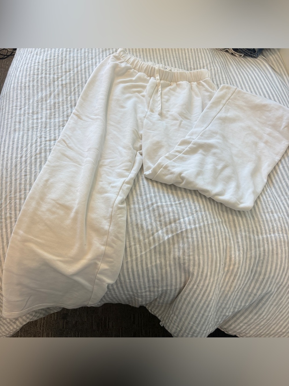 Cotton On White Wide-Leg Sweatpants